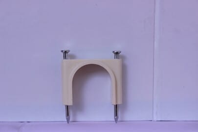 Sentini CPVC Ftngs Plain Clamp C Type - 1 Inch (25mm) with Nails