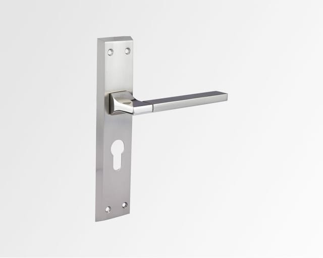 Godrej 200 mm Door Handle set with Lock Body 1CK, 7111