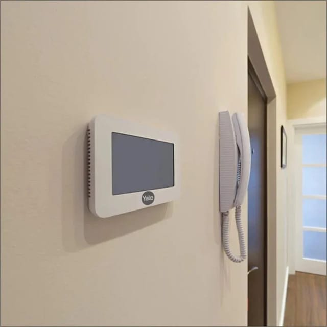 Yale JB-305 E Indoor Video Door Phone