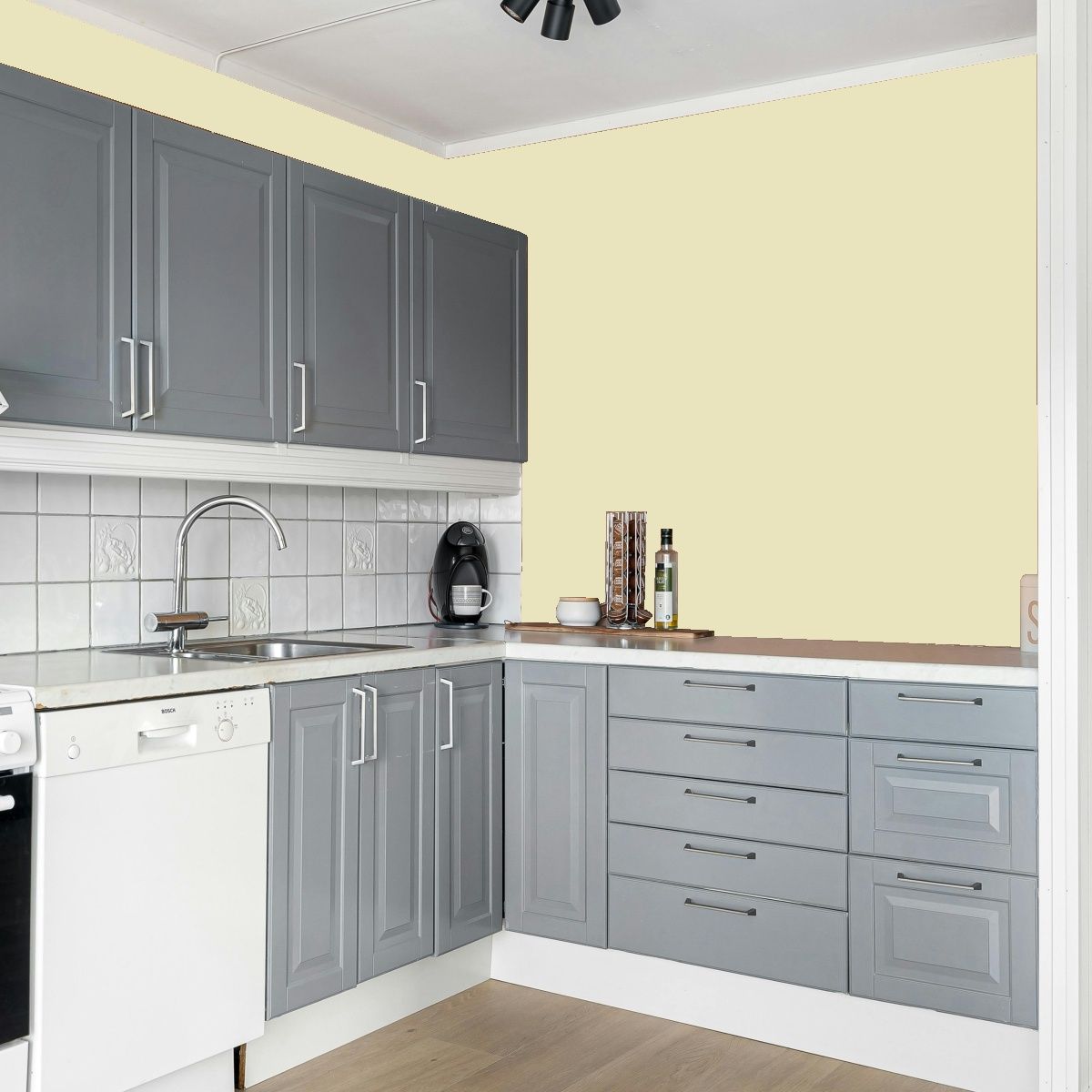 Shalimar SUPER SHAKTIMAN SIGN EMULSION EXTERIOR EMULSION Yellow